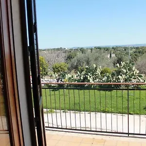 Alloggio per agriturismo Le Due Palme Il Paradiso Di Adamo, Frigintini
